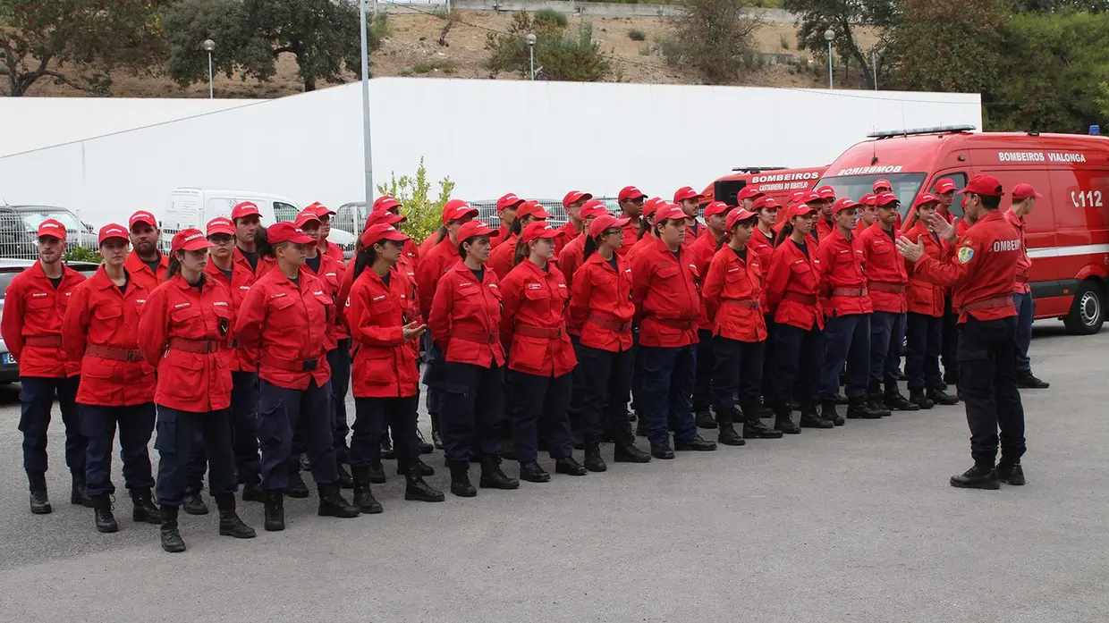 Início do novo ano lectivo da formação conjunta dos bombeiros de Vila Franca de Xira