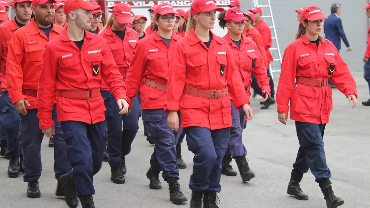 Início do novo ano lectivo da formação conjunta dos bombeiros de Vila Franca de Xira