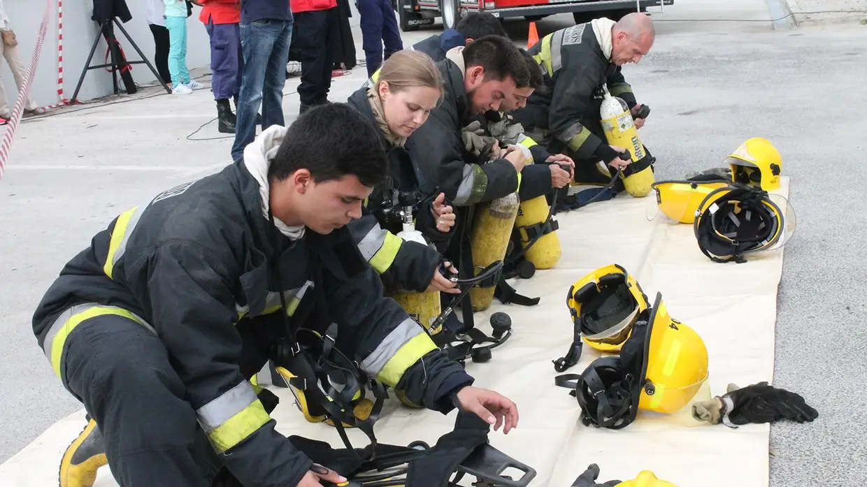 Início do novo ano lectivo da formação conjunta dos bombeiros de Vila Franca de Xira