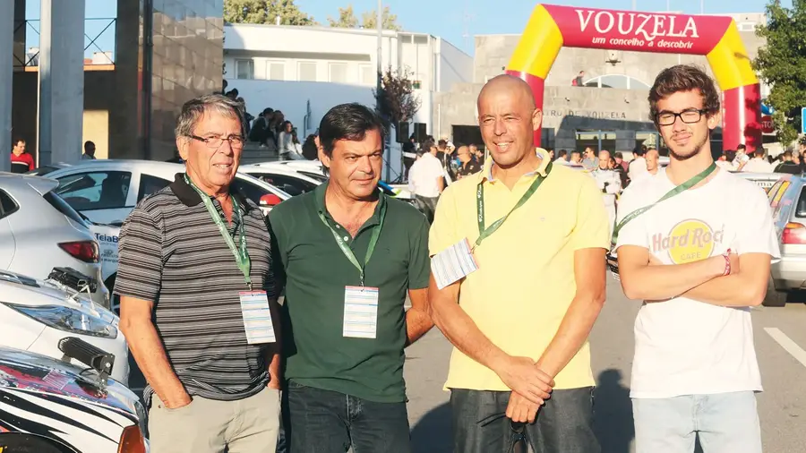 Três gerações Santinho Mendes nas “24 Horas TT Vila de Fronteira” Três gerações Santinho Mendes nas “24 Horas TT Vila de Fronteira”