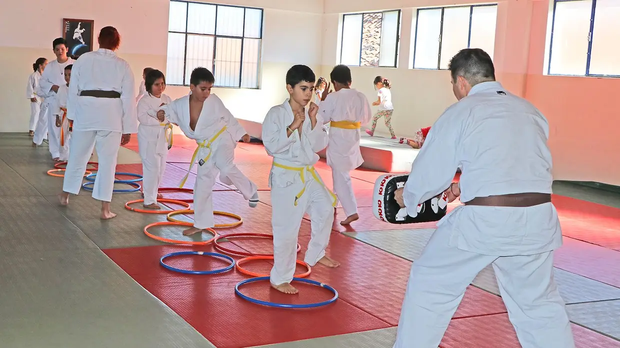 Estágio e graduação de alunos da secção de Ju-jitsu do Goleganense