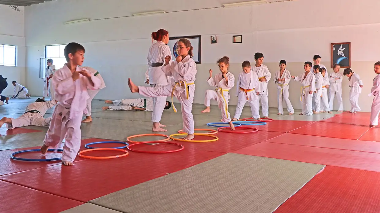 Estágio e graduação de alunos da secção de Ju-jitsu do Goleganense