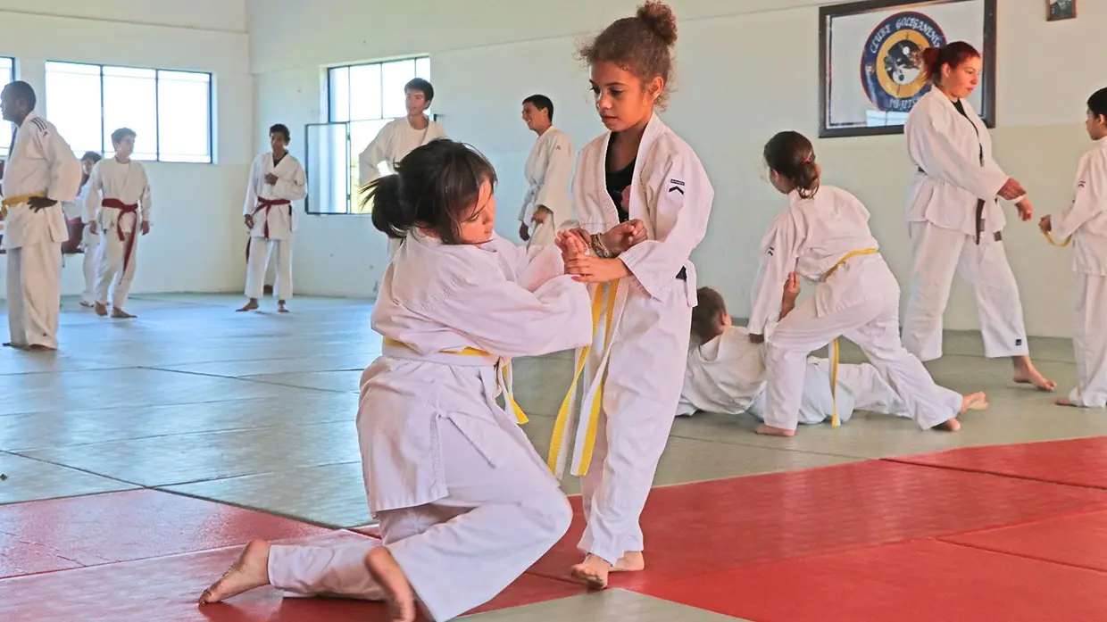 Estágio e graduação de alunos da secção de Ju-jitsu do Goleganense