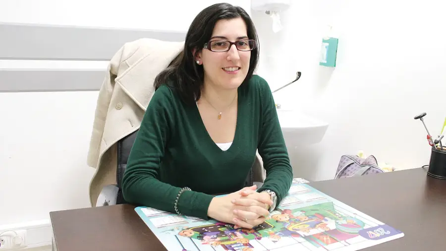 O gozo de trabalhar com crianças especiais e ver os seus progressos O gozo de trabalhar com crianças especiais e ver os seus progressos