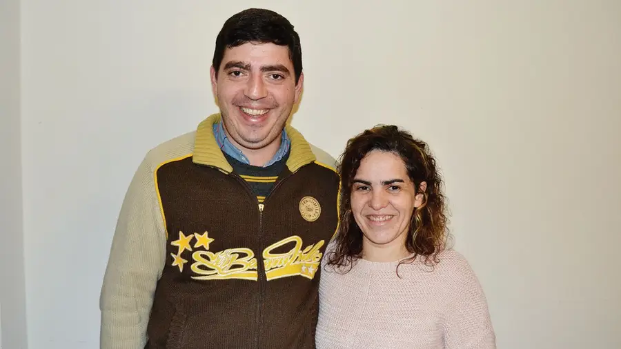 Artesanato fora do vulgar feito pelo casal da “Bis Ponto Cruz” em Santarém Artesanato fora do vulgar feito pelo casal da “Bis Ponto Cruz” em Santarém