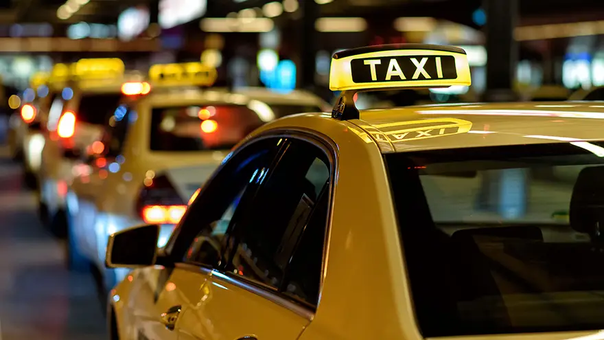 Obras obrigam praça de táxis de Ourém a mudar de local