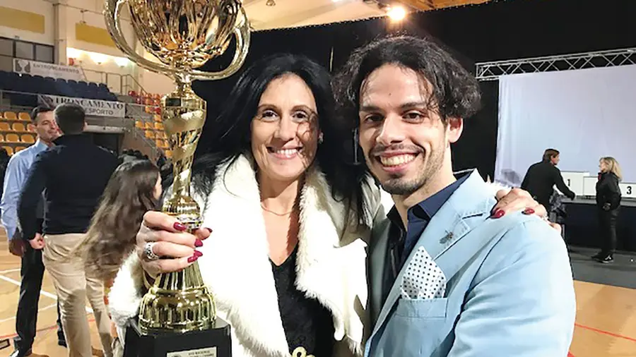 Dança de Tremês campeã regional de Latinas 