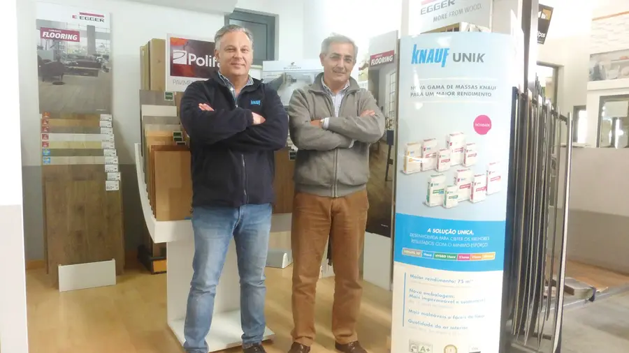 Só bons profissionais conseguem soluções harmoniosas e bons resultados funcionais Só bons profissionais conseguem soluções harmoniosas e bons resultados funcionais