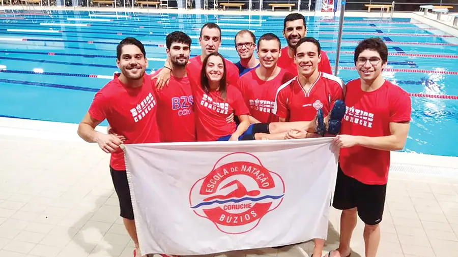 Búzios Coruche campeã nacional  de salvamento aquático desportivo