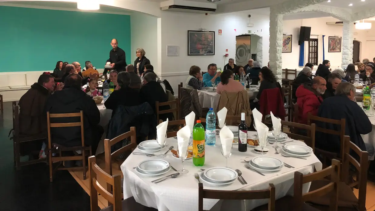 Jantar Solidário no Restaurante Quinta do Parque Real