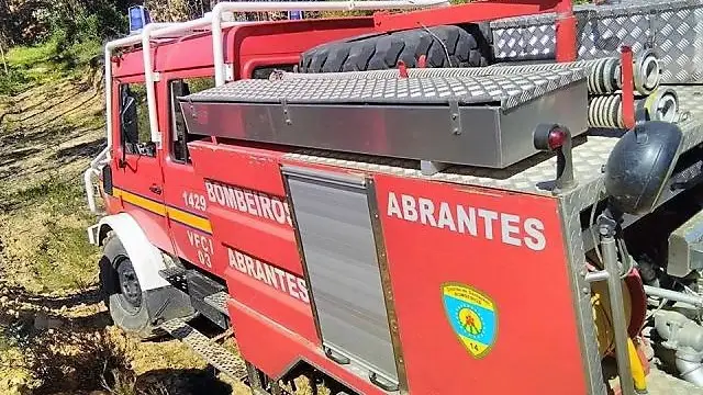 Câmara de Abrantes compra auto-tanque para os bombeiros