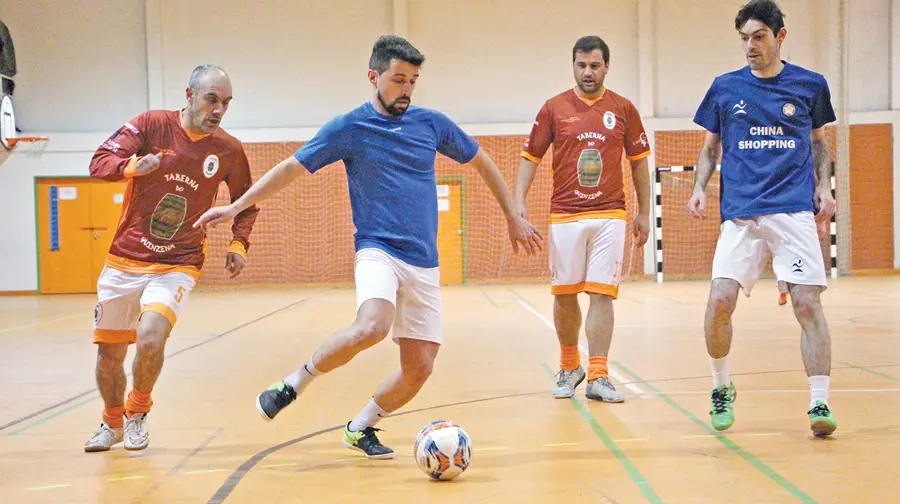 Convívio e competição no Campeonato Amador de Futsal de Santarém