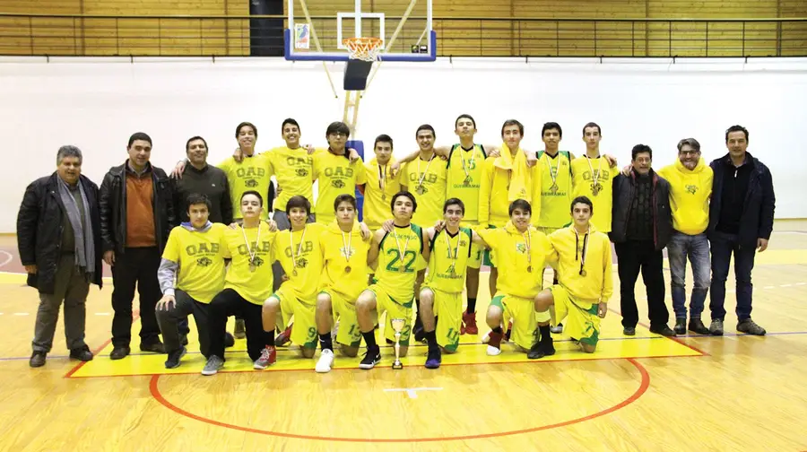 Torres Novas campeão distrital de basket sub 16