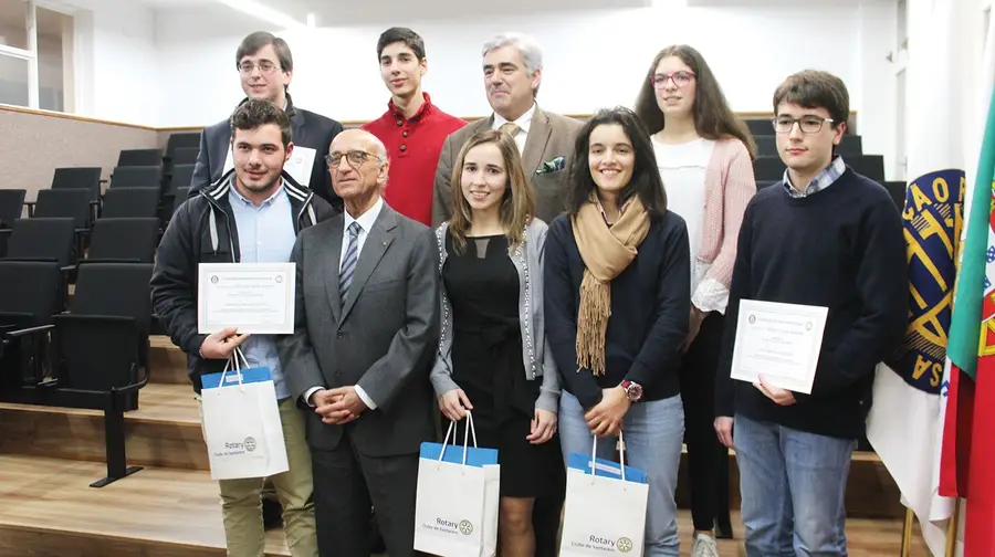 Trabalhar no estrangeiro não seduz alunos premiados pelo Rotary Clube de Santarém