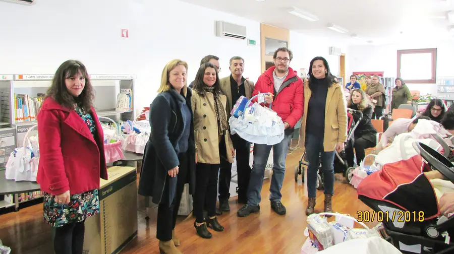 Doze famílias recebem primeiros cabazes “Bebé Feliz” do ano em Alcanena