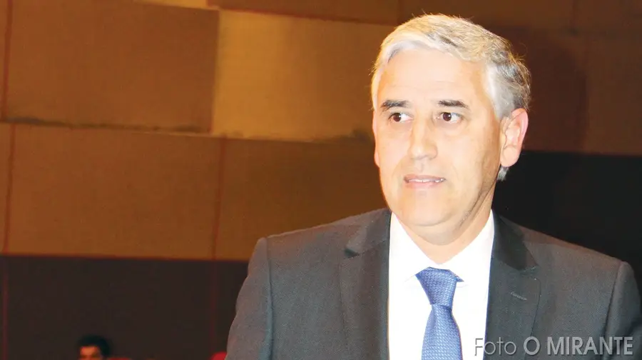 Nova empresa é a mais viável solução para meia centena de trabalhadores da OurémViva Nova empresa é a mais viável solução para meia centena de trabalhadores da OurémViva