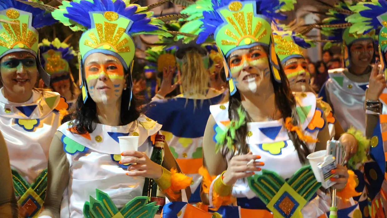 Desfile nocturno do Carnval de Rio Maior