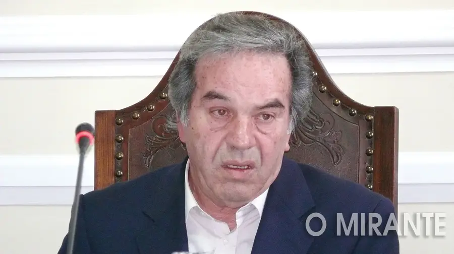 Ex-presidente de Benavente vai responder em julgamento por vários crimes Ex-presidente de Benavente vai responder em julgamento por vários crimes