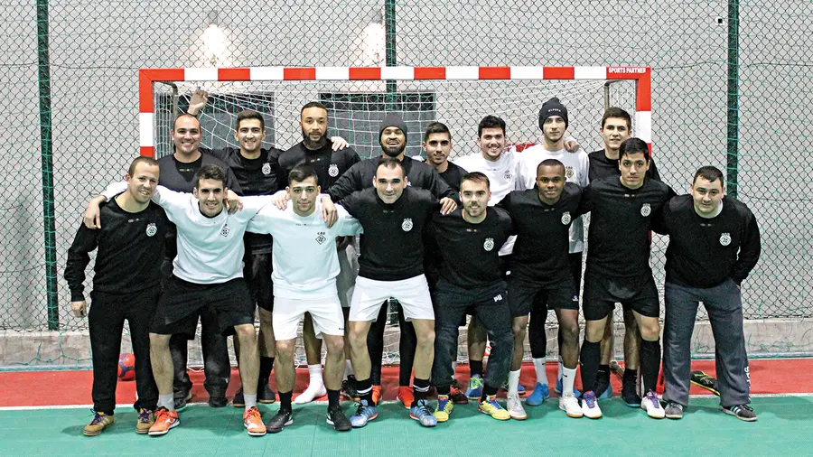 Os seniores do Clube Académico de Desportos - Futsal