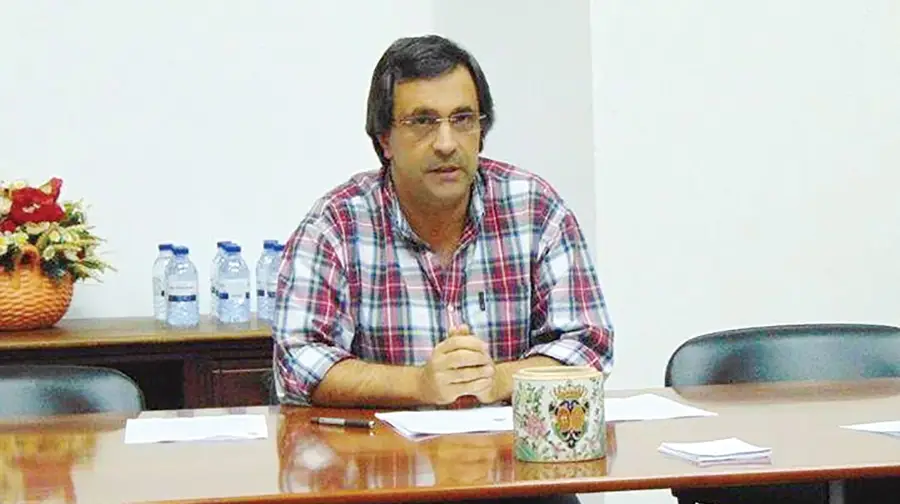 Autarca “ofendido” na Assembleia Municipal da Chamusca queixa-se da passividade do presidente Autarca “ofendido” na Assembleia Municipal da Chamusca queixa-se da passividade do presidente