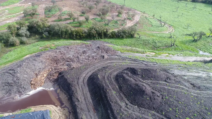 APA averigua descargas poluentes para ribeira da Boa Água em Torres Novas