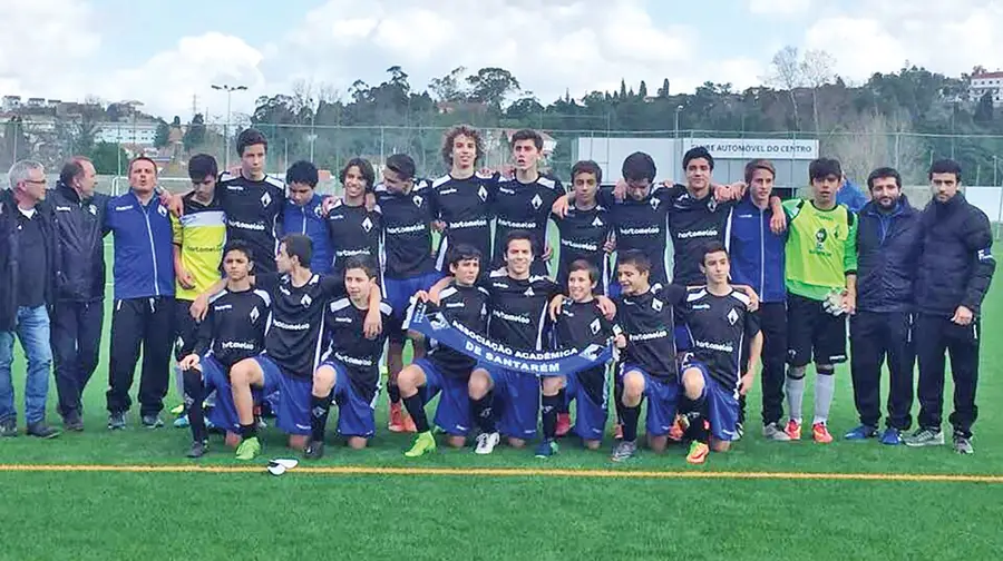 Académica de Santarém vai disputar o título nacional de iniciados em futebol Académica de Santarém vai disputar o título nacional de iniciados em futebol