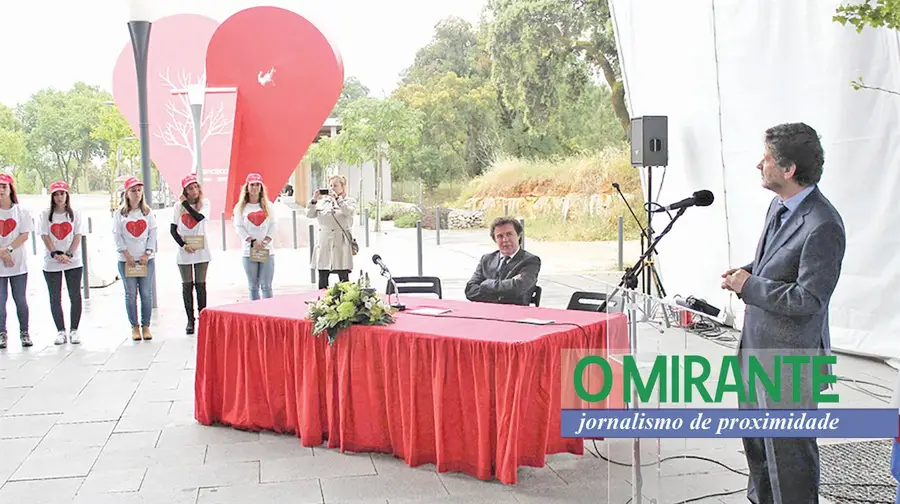 Escultura do Centenário das Aparições continua por pagar