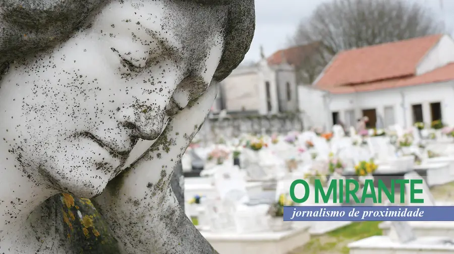 Funerárias descontentes com responsável pelo cemitério de Santarém