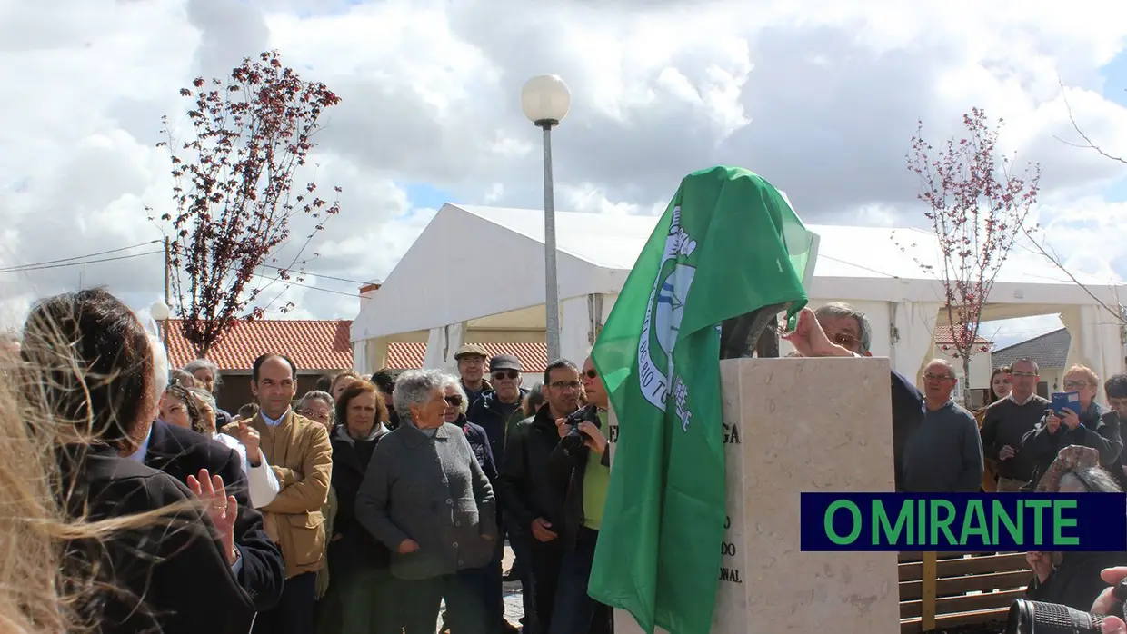 Inauguração da Praça Central Eduardo Catroga e Polidesportivo da Casa do Povo de São Miguel de Rio Torto