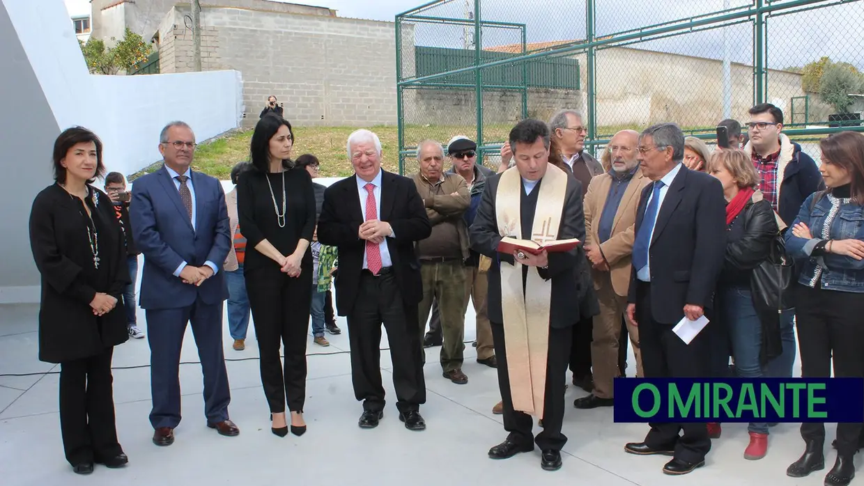 Inauguração da Praça Central Eduardo Catroga e Polidesportivo da Casa do Povo de São Miguel de Rio Torto