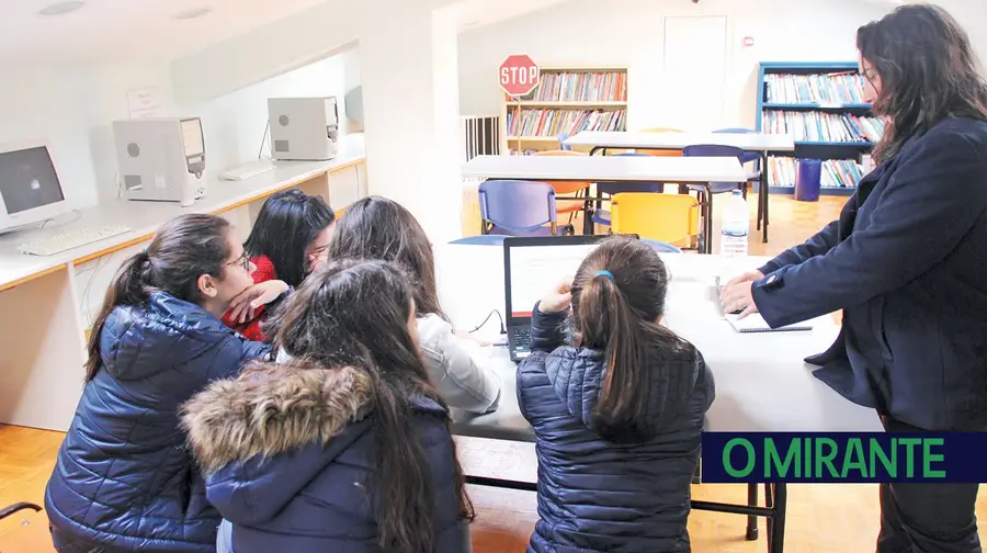 Projecto EmpreEscola incute pensamento empreendedor em jovens do secundário Projecto EmpreEscola incute pensamento empreendedor em jovens do secundário