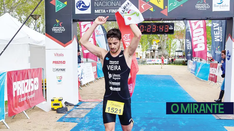 José Pedro Vieira campeão nacional absoluto de aquatlo