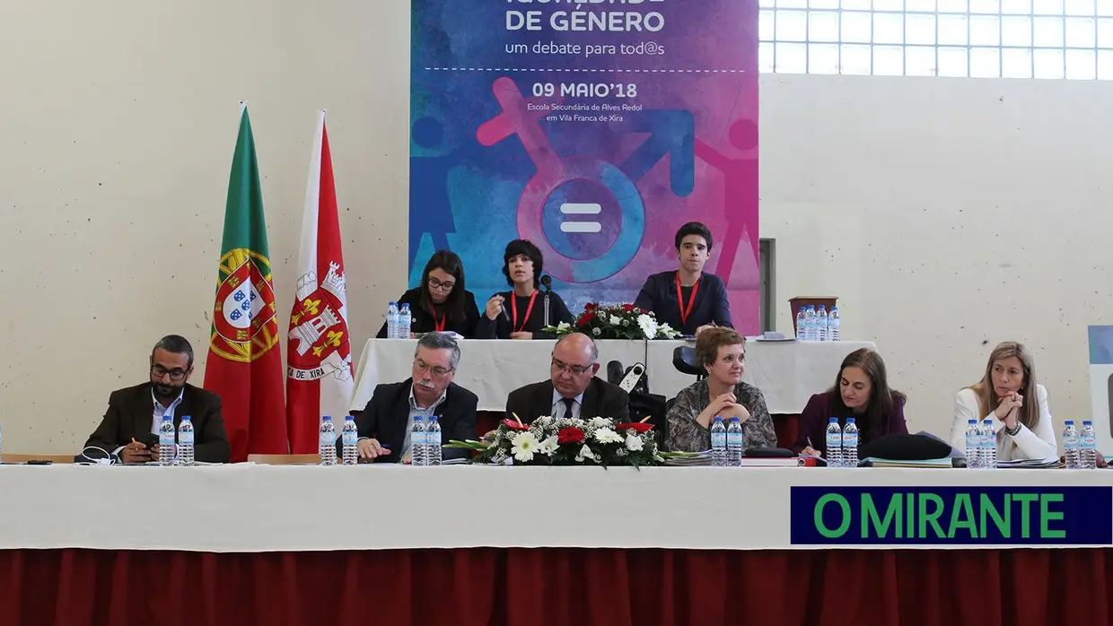 Jovens debatem igualdade de género em Vila Franca de Xira