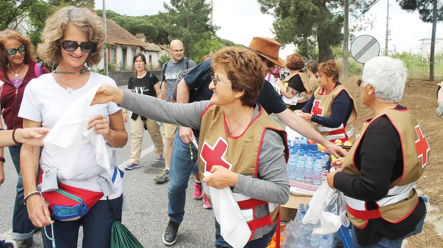 Centenas de peregrinos em Fátima para a peregrinação de maio