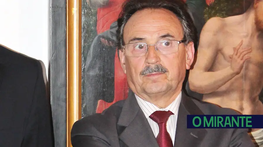 Dívidas impedem Hospital de Santarém de fazer contratos mesmo que tenha dinheiro Dívidas impedem Hospital de Santarém de fazer contratos mesmo que tenha dinheiro