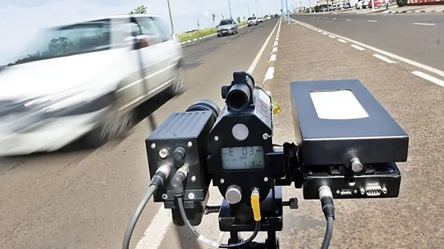 Novos radares de controlo de velocidade no primeiro trimestre do próximo ano Novos radares de controlo de velocidade no primeiro trimestre do próximo ano