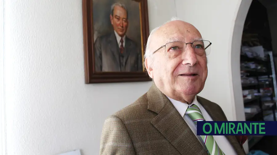 Empresário José Júlio Eloy recebe Prémio Nacional Memória e Identidade