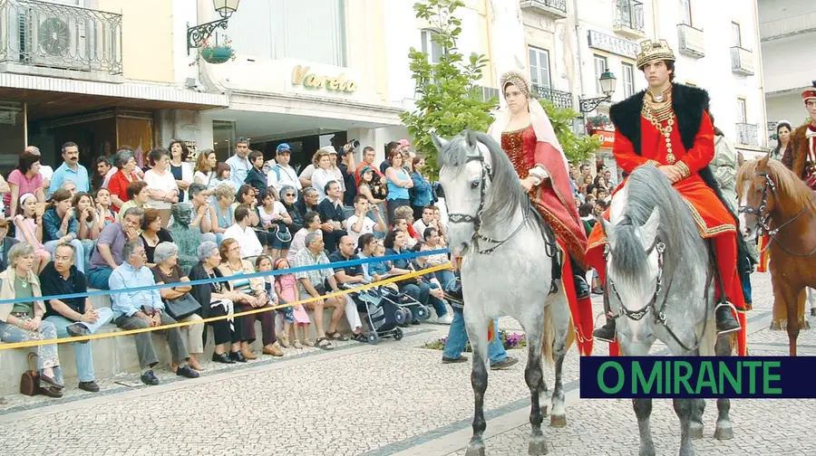 Festas de Abrantes com Diogo Piçarra, Paulo de Carvalho e Capicua