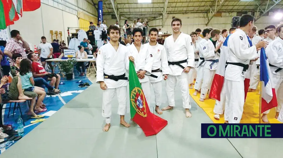 Judo de Santarém conquista duas medalhas de bronze em França