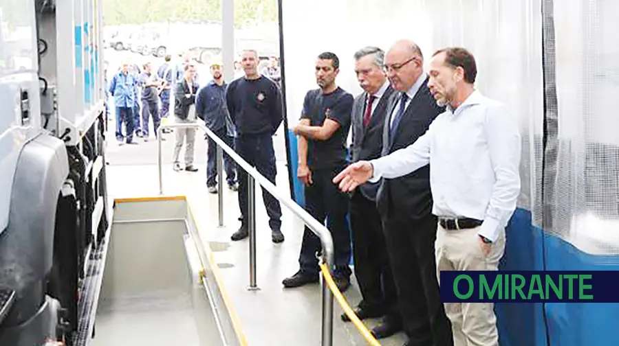 Câmara de Vila Franca investe 386 mil euros para lavar viaturas Câmara de Vila Franca investe 386 mil euros para lavar viaturas