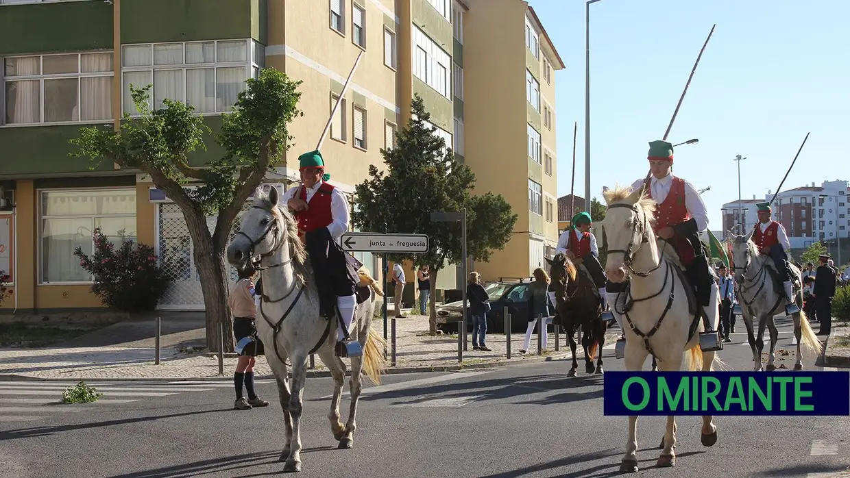 Azambuja homenageia Sra dos Avieiros no VI Cruzeiro Religioso e Cultural do Tejo