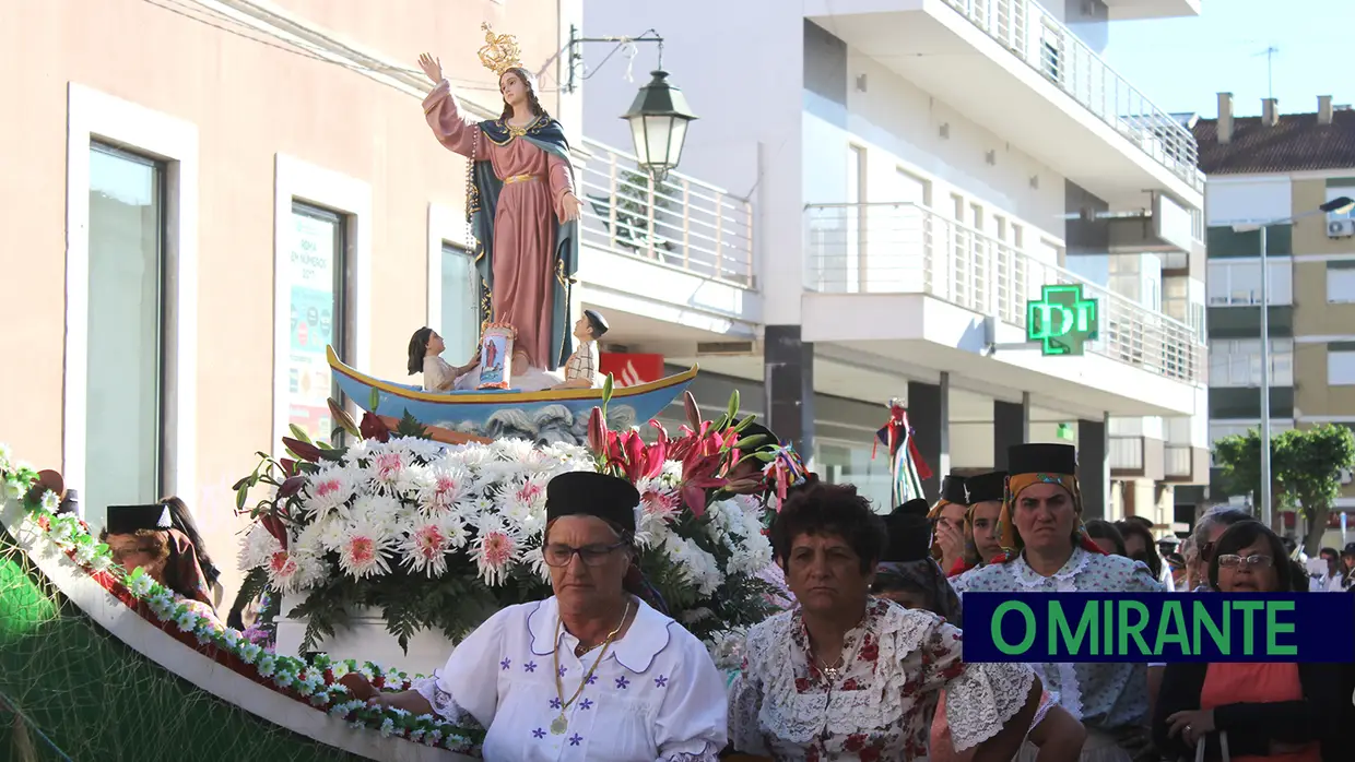 Azambuja homenageia Sra dos Avieiros no VI Cruzeiro Religioso e Cultural do Tejo
