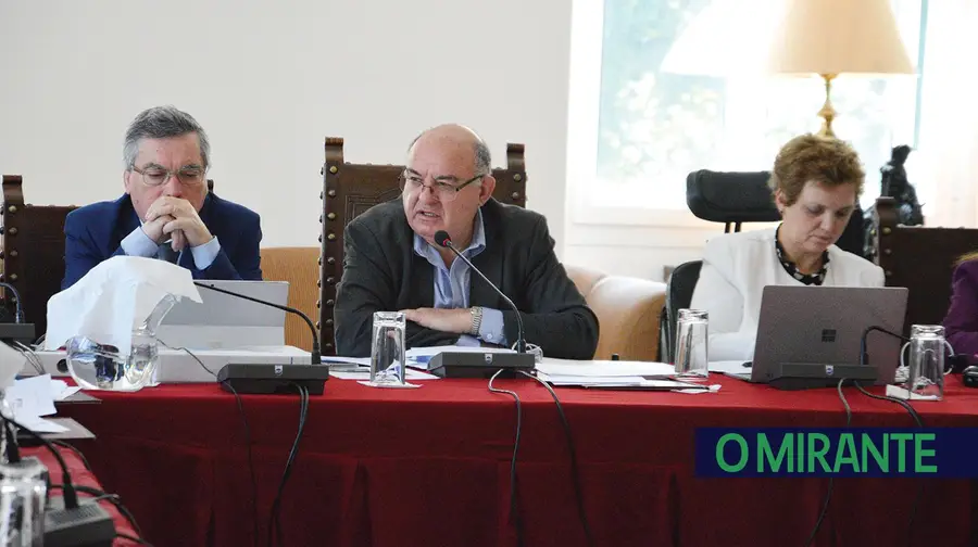 Juntas de Vila Franca de Xira recebem quatro milhões e novas competências Juntas de Vila Franca de Xira recebem quatro milhões e novas competências