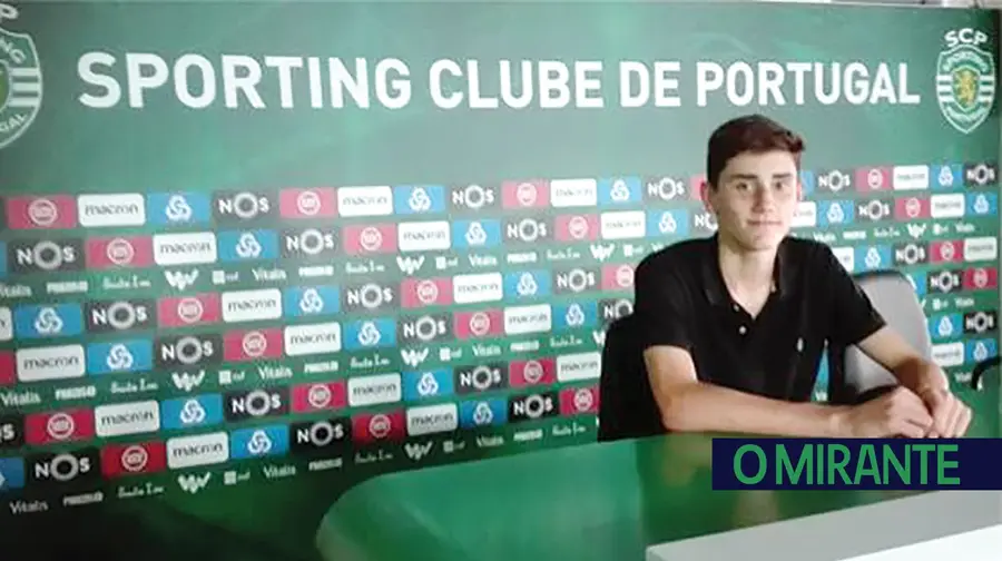 Capitão dos iniciados da Académica de Santarém contratado pelo Sporting