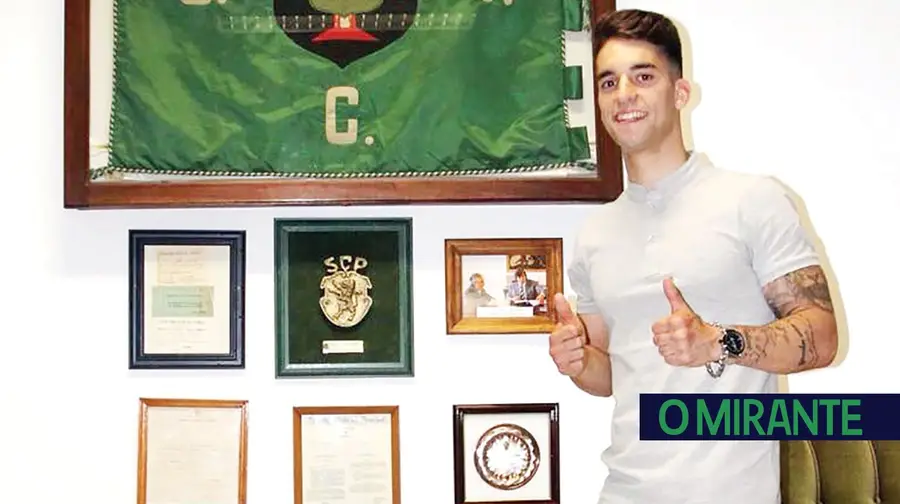 Sporting de Tomar prepara nova época com Jorge Godinho no comando Sporting de Tomar prepara nova época com Jorge Godinho no comando