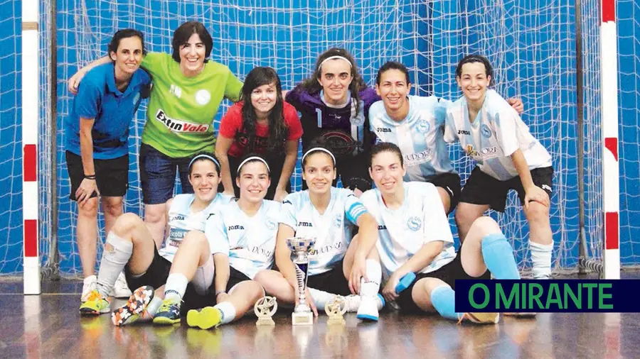 Futsal feminino do Vitória de Santarém vence torneio em Lisboa