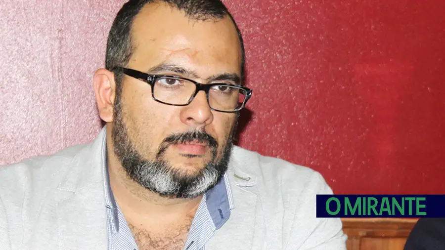 Paulo Queimado gasta 52 mil euros em serviços de vídeo Paulo Queimado gasta 52 mil euros em serviços de vídeo