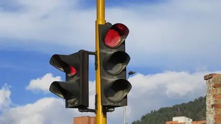 EN2 continua com trânsito condicionado em Abrantes sem prazo para solução no talude