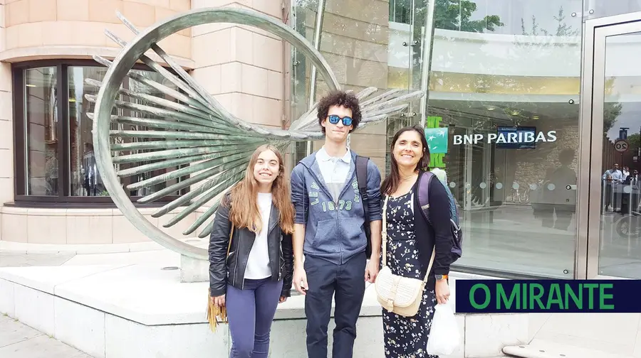 Alunos de Santarém representam o país no concurso “Apps for Good” em Londres