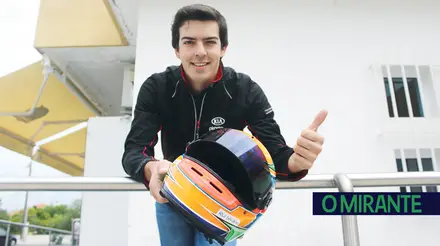Jovem do Porto Alto quer singrar no mundo do automobilismo